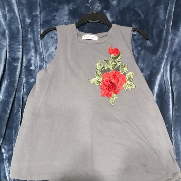Embroidered Flower Tank - Picture 2 of 2